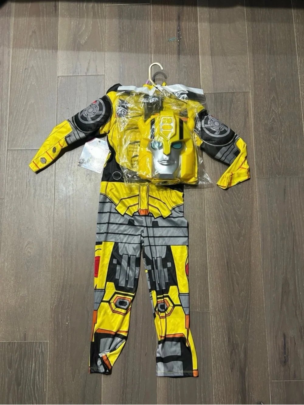 Disguise transformers bumblebee